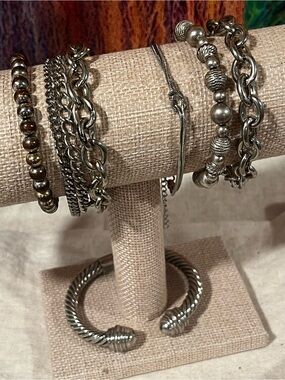 Silver-Tone Multi Bracelet Stack — Polished Chain & Bead Set